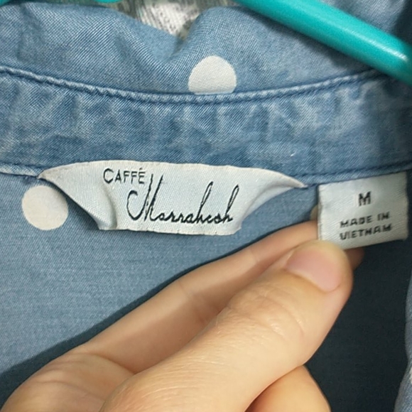 Long 1/4 sleeve polka dot blouse - Picture 3 of 3